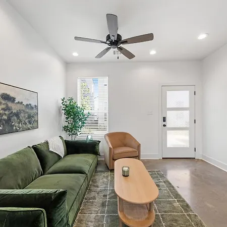 Boudin House Luxury Amenities Prime Location Wifi Apartment