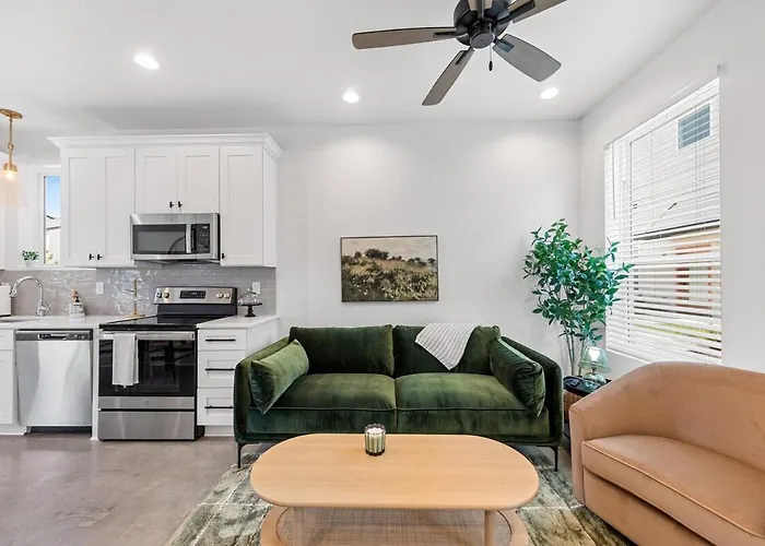 Boudin House Luxury Amenities Prime Location Wifi Lafayette